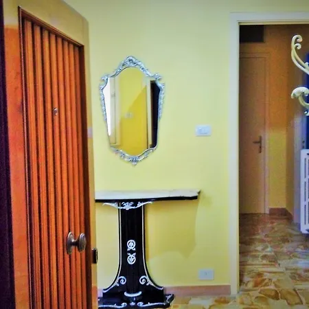 Holiday home Casa Vacanze Serafina